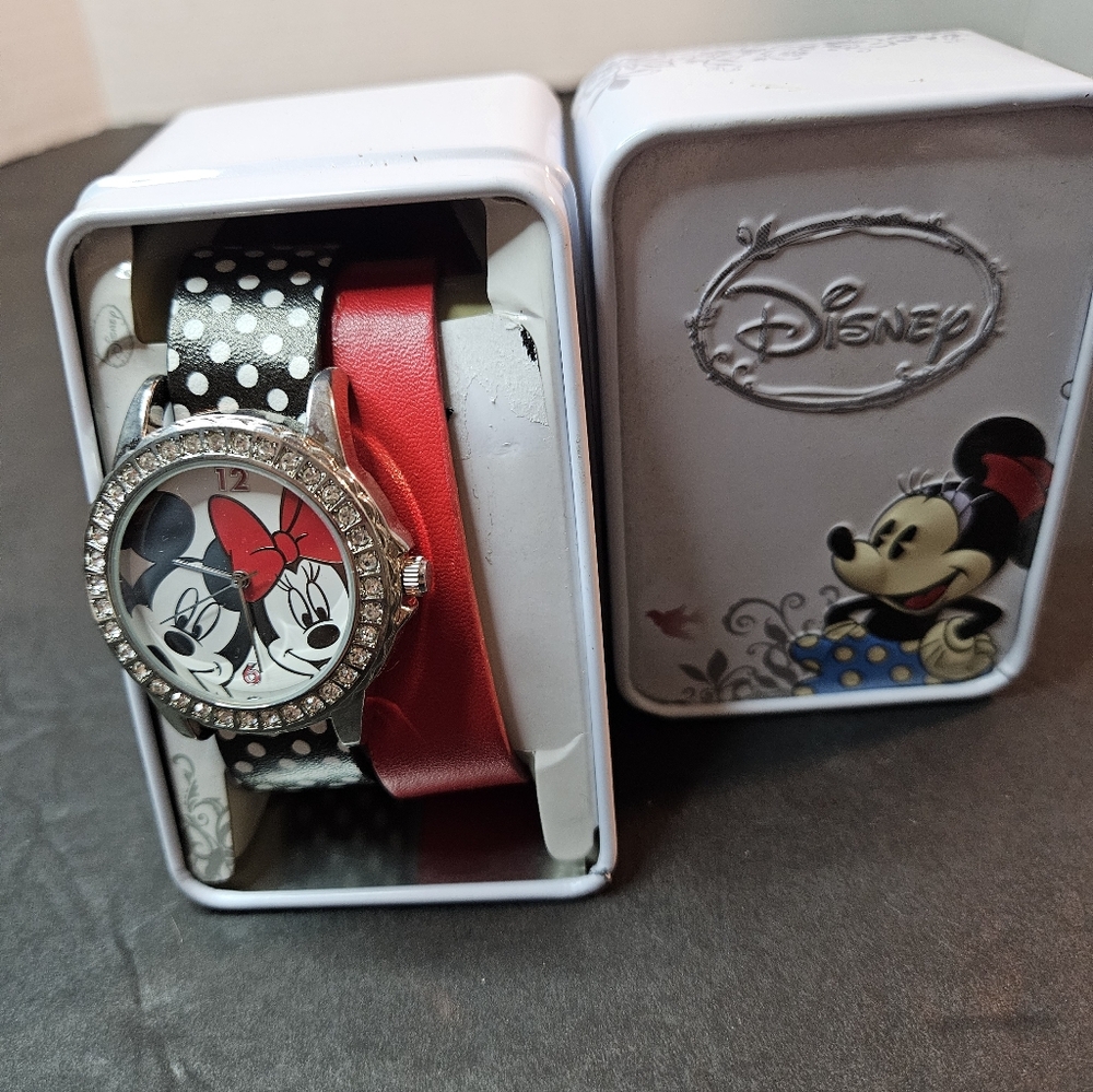 Disney Minnie Mouse/Mickey Mouse Polka Dot Watch with Extra Red Band
